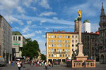 Площадь Мариенплац в Мюнхене днем