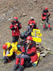 Указатель на седловине перевала в Эцтальских Альпах