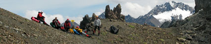 Осыпной перевал в хребте Глоктурмкамм в Эцтальских Альпах