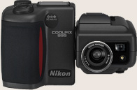 Coolpix 995 первая настоящая цифровая фотокамера от Nikon