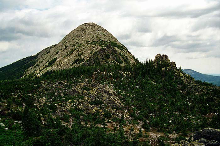 Гора Круглица из Ущелья Сказок