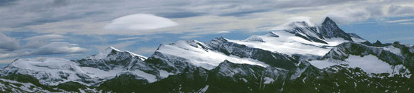 Пик Гросглокнер в Альпах Высокий Тауэрн